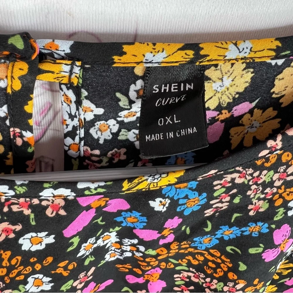 SHEIN curve dress flowers rainbow 🌈 ruffle hem Multicolor Floral Dress - Picture 8 of 10